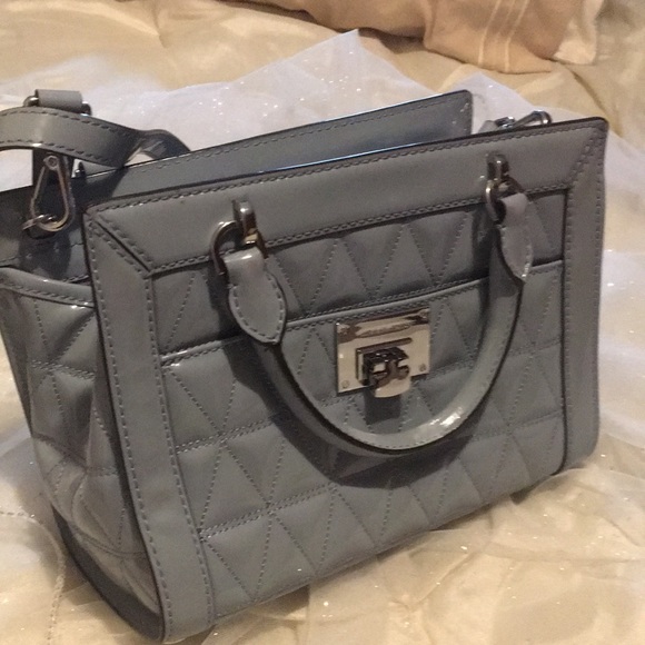 Michael Kors Handbag. Vivianne - Picture 2 of 4